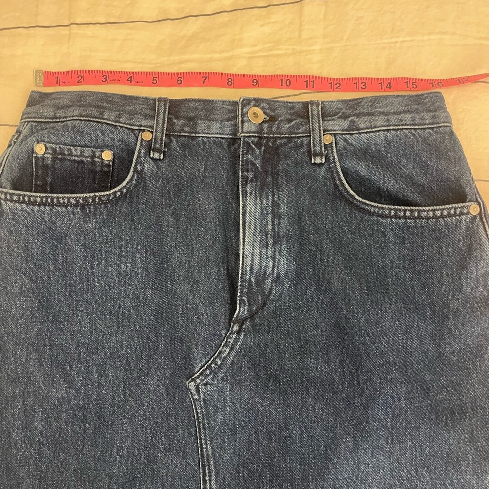 NWT Rag & Bone Sukato Denim Skirt Featuring a Frayed Step Hem Size 31 - Picture 15 of 16